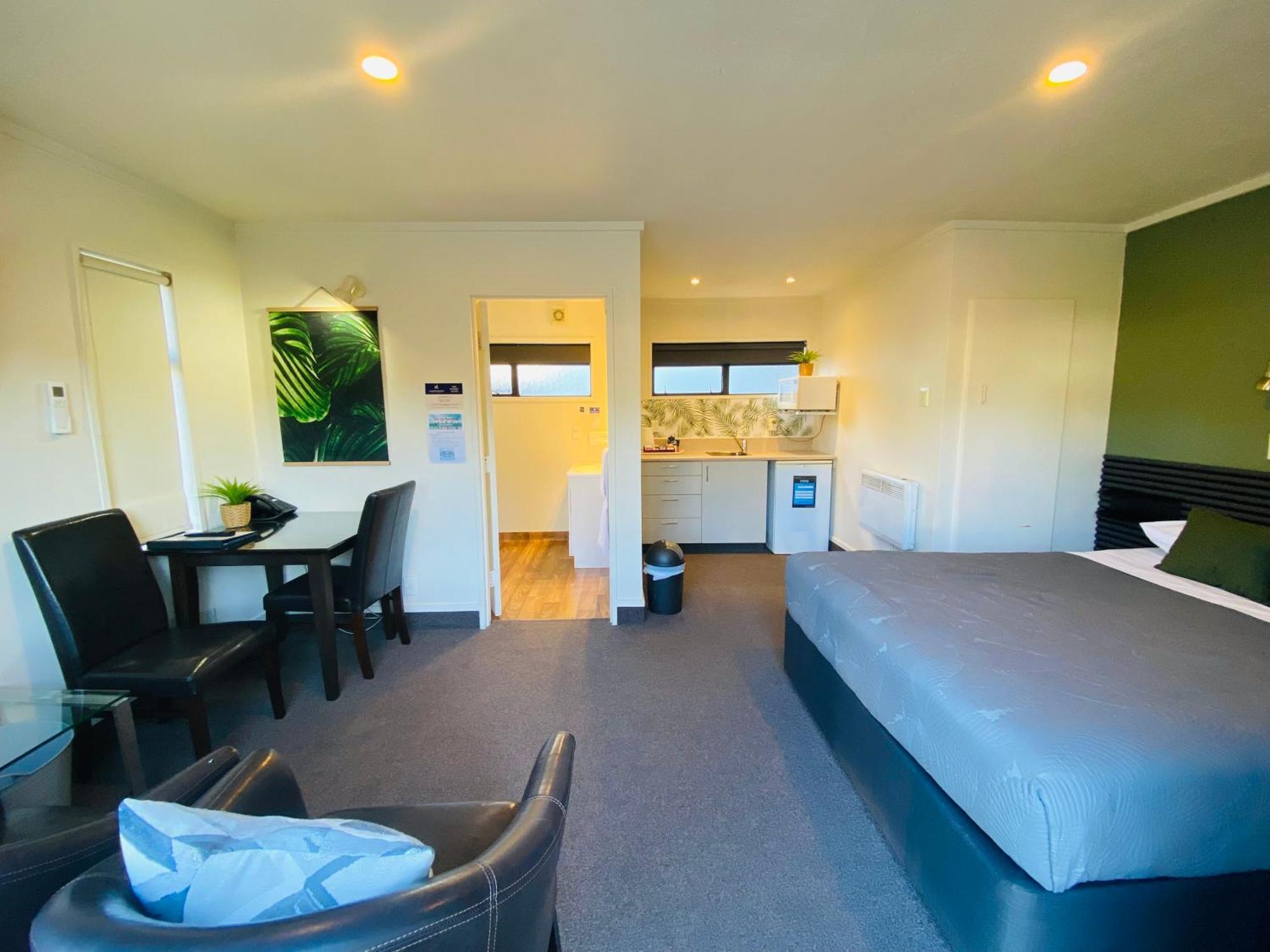 Commodore Motel Dunedin Buitenkant foto