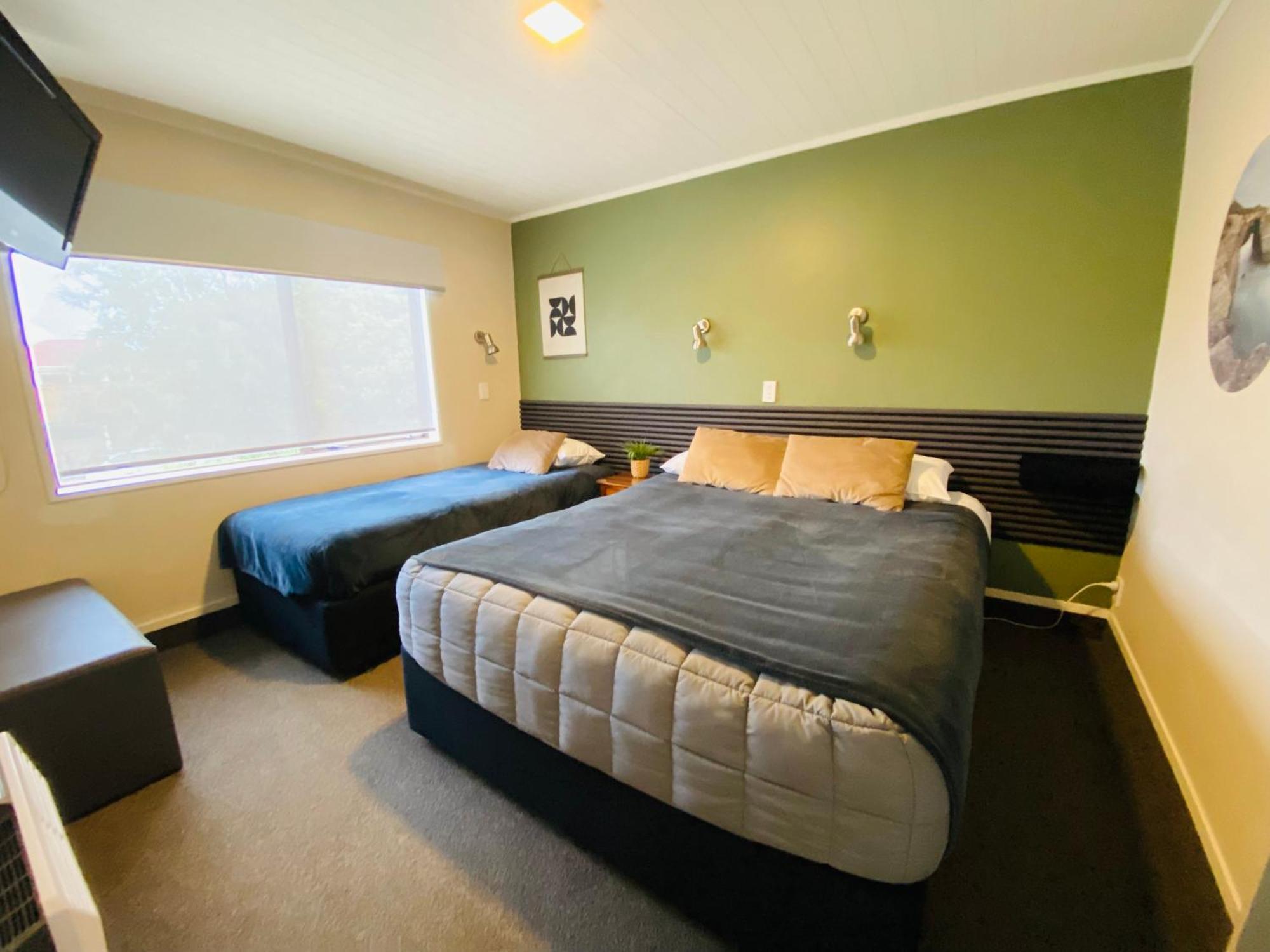 Commodore Motel Dunedin Buitenkant foto