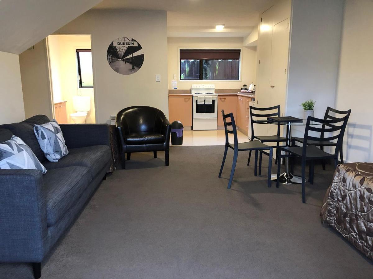 Commodore Motel Dunedin Buitenkant foto